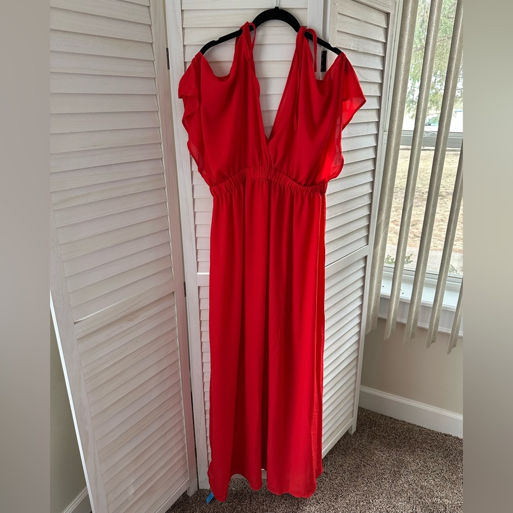 Cupshe Red V-Neck Maxi Coverup Dress with Cold Shoulder Flutter Sleeve Size L